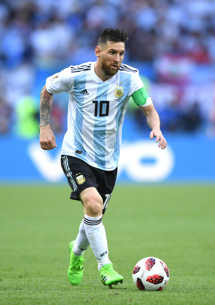 现出稳定的 现出稳定的