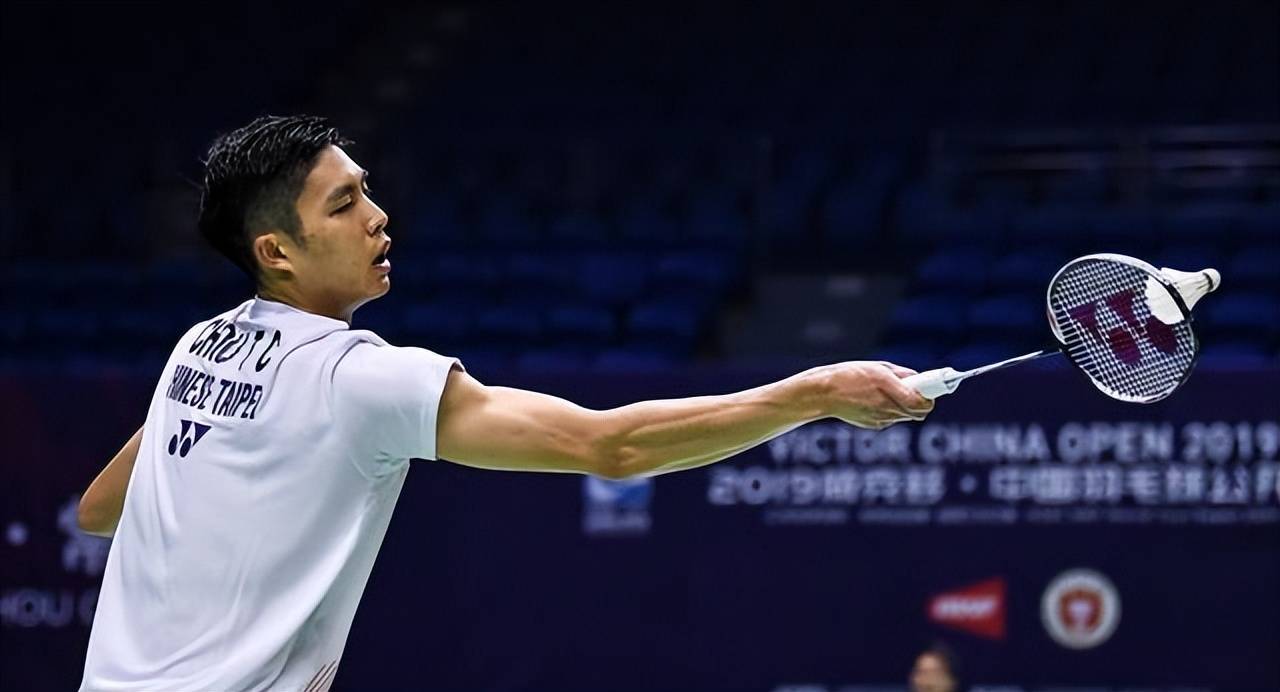 了对方防线 了对方防线