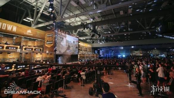 比赛前的适 比赛前的适