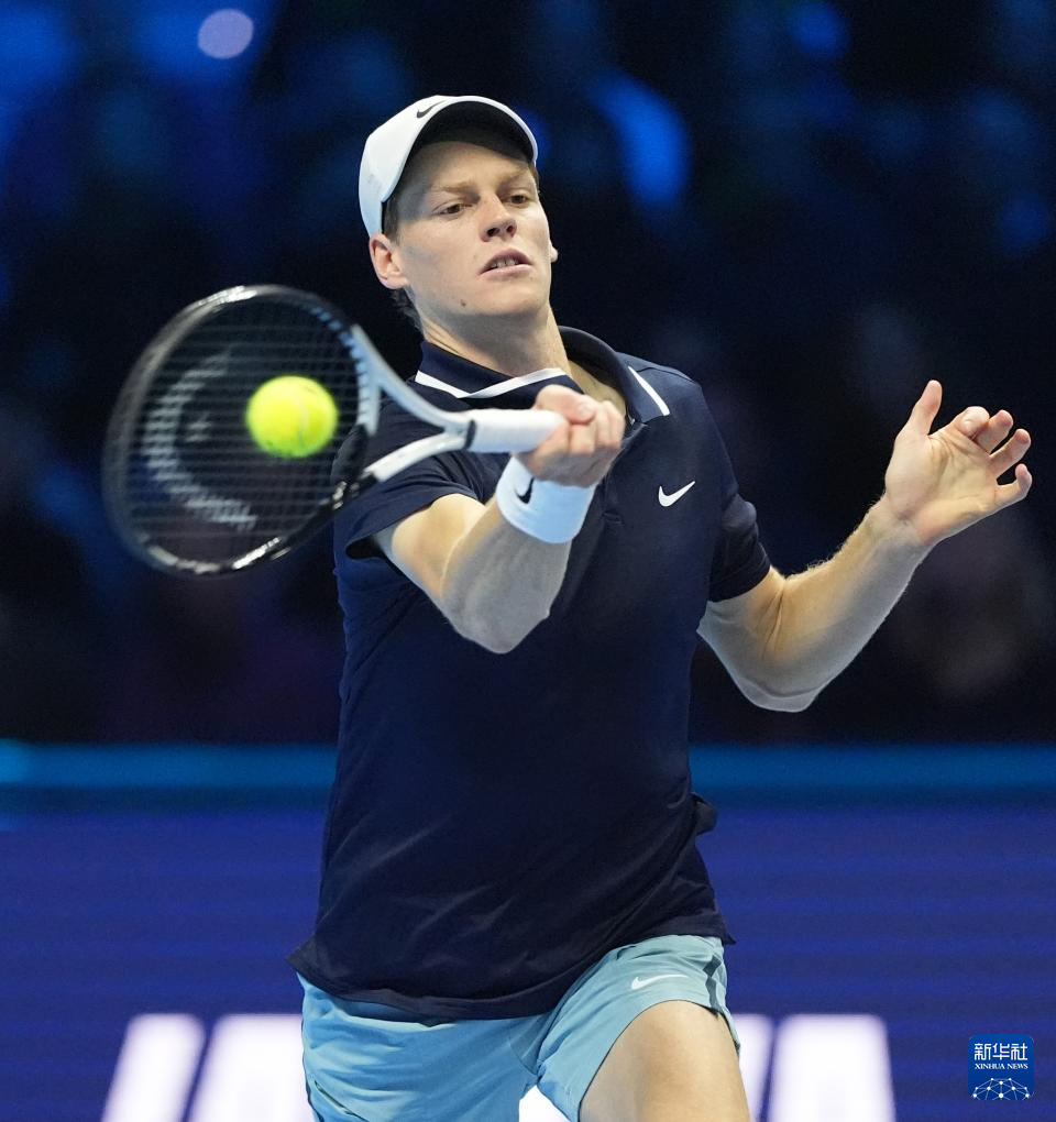 因此支持他 因此支持他