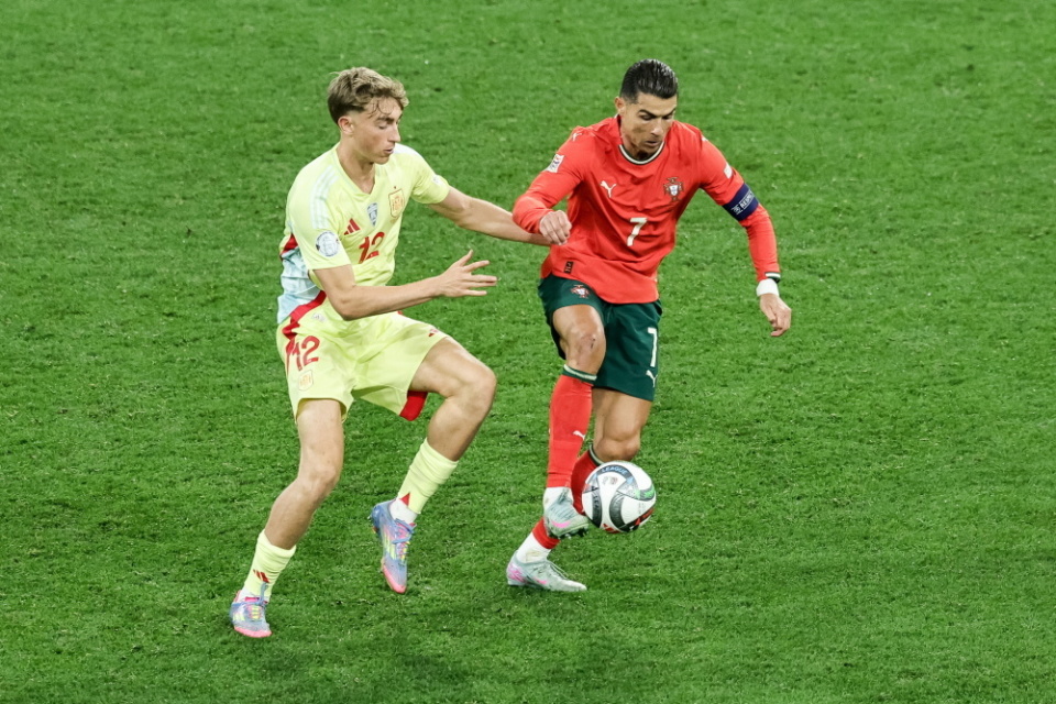 不仅如此 不仅如此