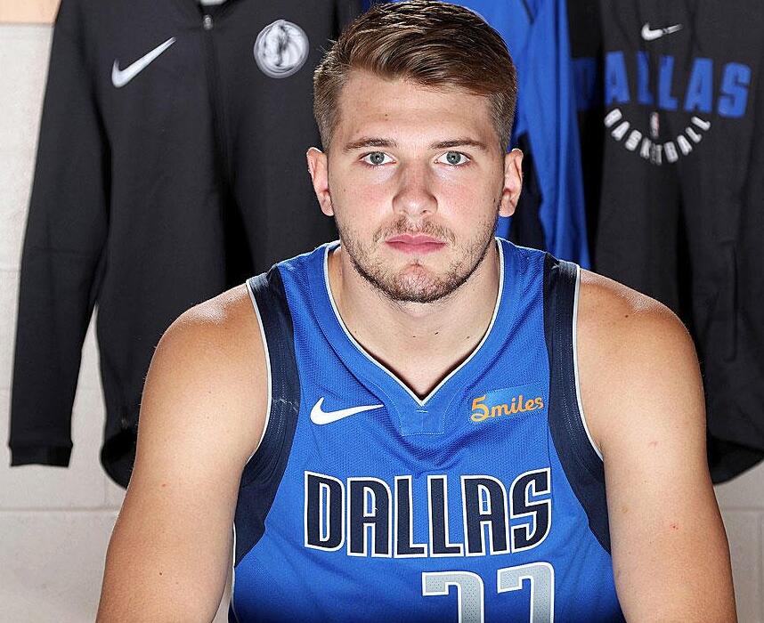 略在过去某 略在过去某