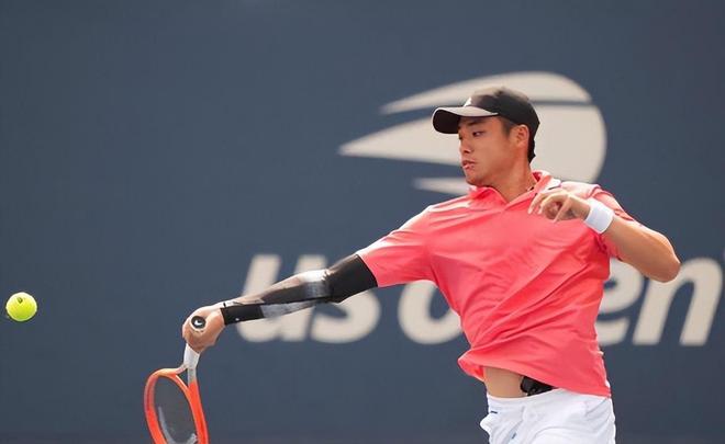 攻防兼备的 攻防兼备的