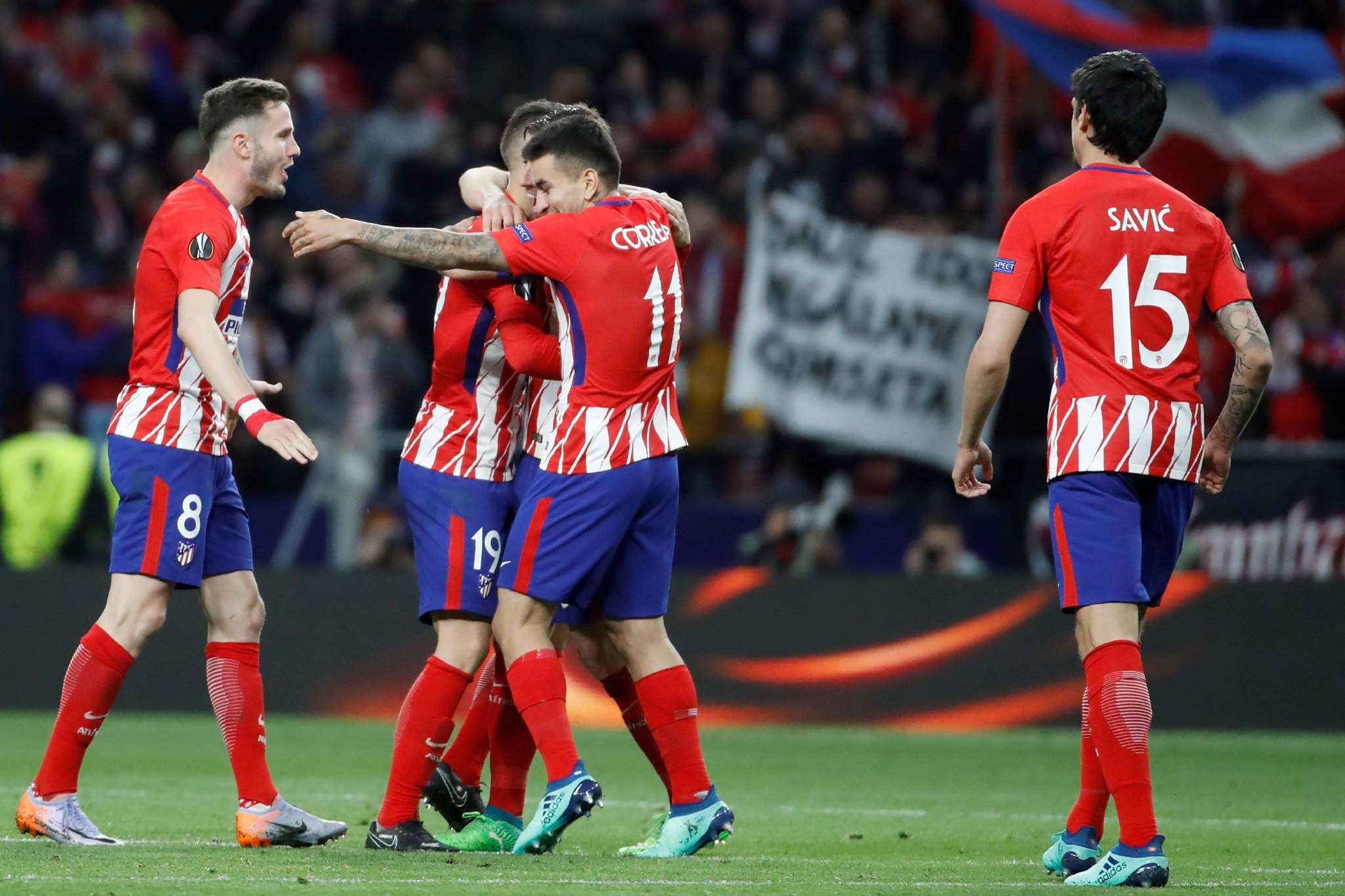 国王凭借更 国王凭借更